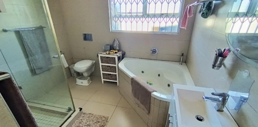 4 Bedroom Property for Sale in Tygerdal Western Cape